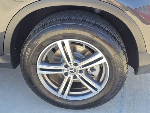 Used 2020 Mercedes-Benz GLC 300 image 35