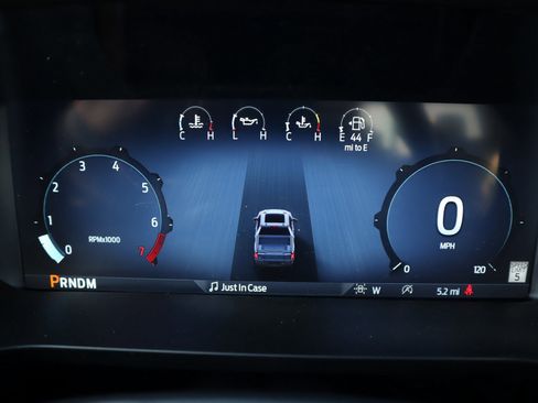 New 2025 Ford F150 Platinum w/ Equipment Group 702A High image 4