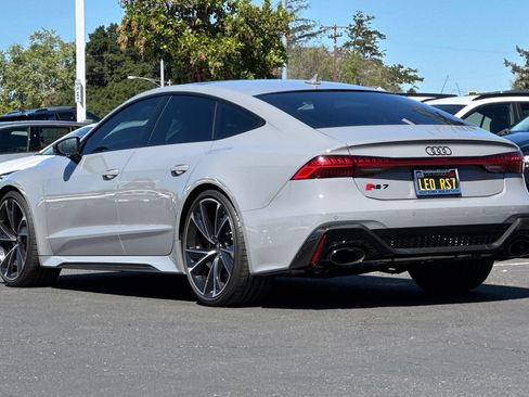 Used 2023 Audi RS 7 Sportback image 7
