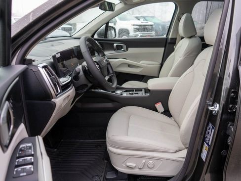 New 2026 Kia Sorento EX w/ EX Premium Package AWD/4WD image 11