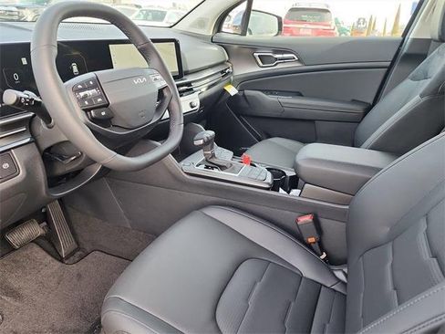 New 2026 Kia Sportage SX image 12