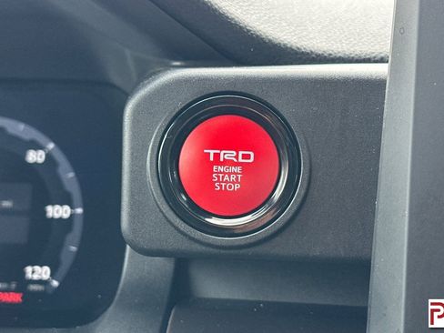 Used 2025 Toyota Tacoma TRD Off-Road image 25