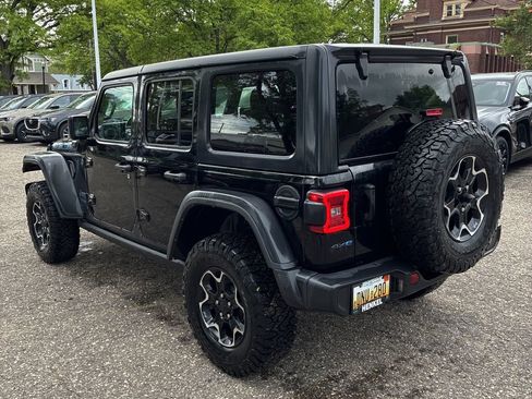 Used 2021 Jeep Wrangler Unlimited Rubicon 4xe AWD/4WD image 2