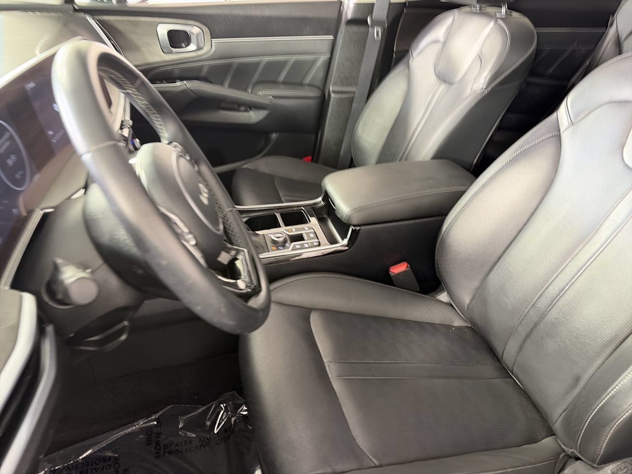 Used 2025 Kia Sorento SX AWD/4WD image 21