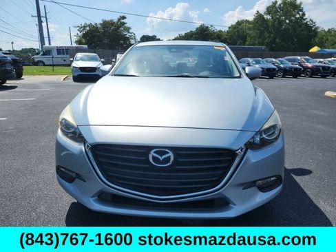 Used 2017 MAZDA MAZDA3 Touring FWD image 13