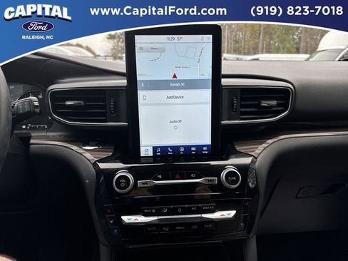 Certified 2023 Ford Explorer Limited w/ Limited Technology Package image 25