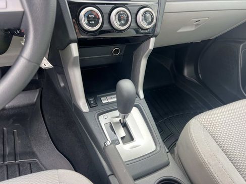 Used 2018 Subaru Forester 2.5i Premium image 30
