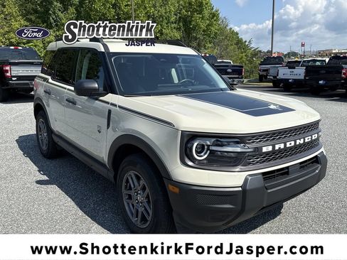 Used 2025 Ford Bronco Sport Big Bend w/ Topo Graphic Package AWD/4WD image 1