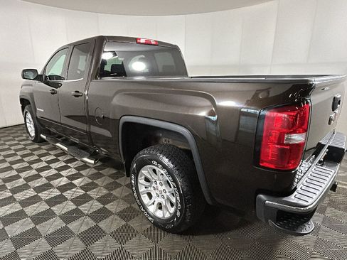 Used 2018 GMC Sierra 1500 SLE w/ SLE Value Package AWD/4WD image 5
