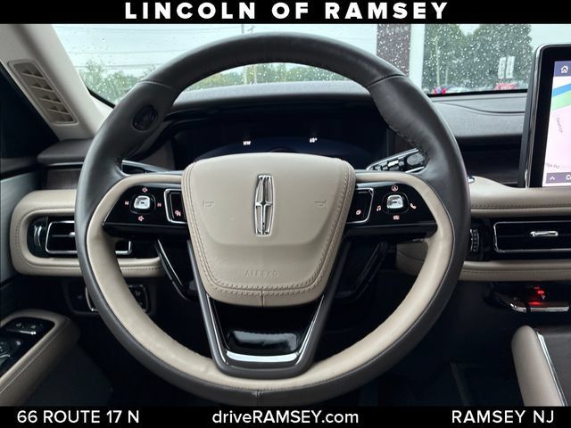Used 2024 Lincoln Aviator Reserve w/ Equipment Group 201A AWD/4WD image 26
