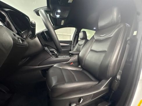 Used 2025 Cadillac XT5 Luxury FWD image 16