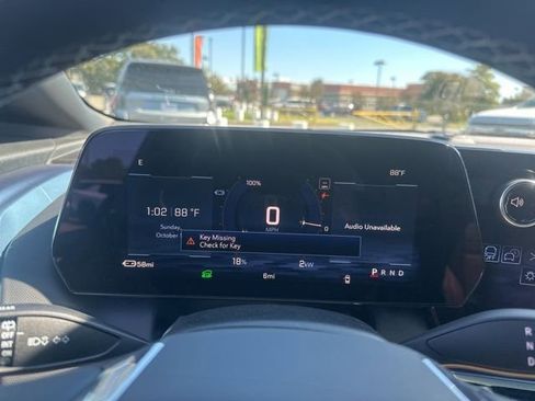 New 2026 Chevrolet Equinox EV LT image 21