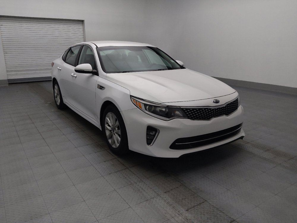 Used 2018 Kia Optima S FWD image 13