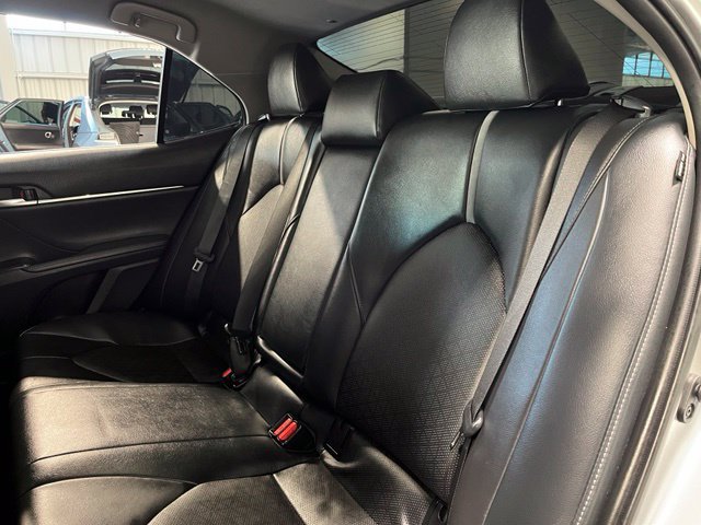 Used 2019 Toyota Camry XSE w/ Navigation Package FWD image 17