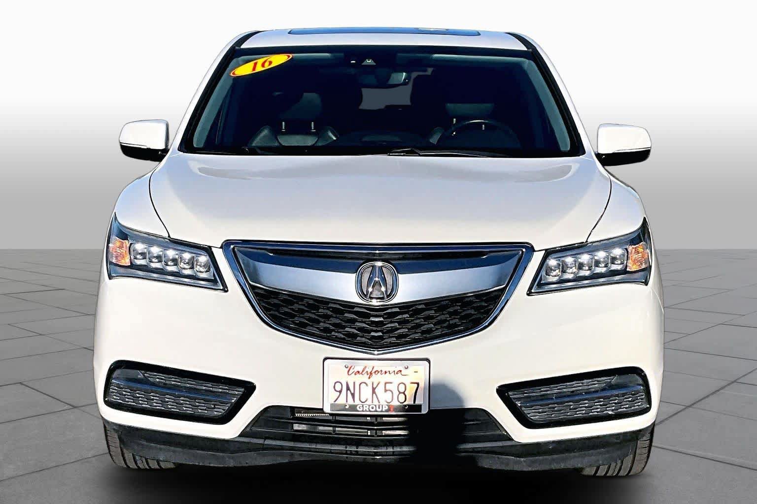 Used 2016 Acura MDX w/ Technology Package AWD/4WD image 3