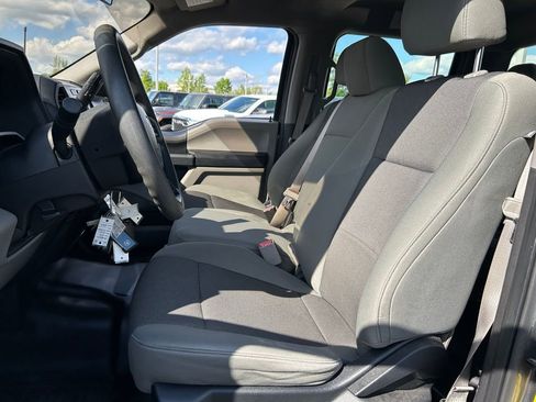 Used 2016 Ford F150 XL w/ Equipment Group 101A Mid AWD/4WD image 20