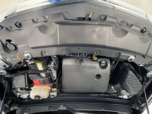 Used 2023 Chevrolet Traverse LT AWD/4WD image 40