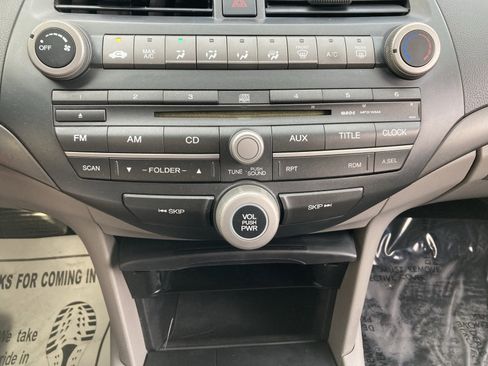 Used 2010 Honda Accord LX-P image 19