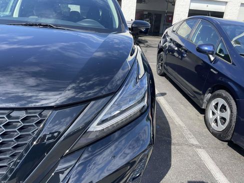 Used 2023 Nissan Murano SV w/ SV Midnight Edition Package FWD image 10
