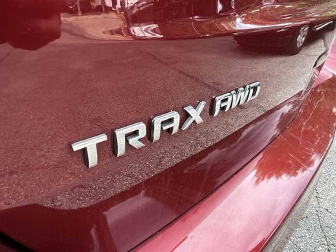 Used 2021 Chevrolet Trax LT w/ Sport Edition image 28
