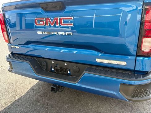Used 2024 GMC Sierra 1500 Elevation image 23