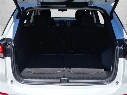 Used 2022 Chevrolet Equinox LT image 6