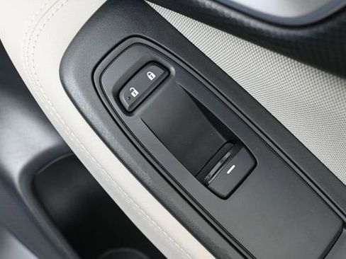 Used 2023 Subaru Forester AWD/4WD image 42