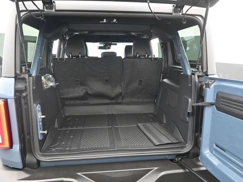 Used 2025 Ford Bronco Outer Banks AWD/4WD image 13