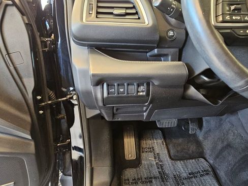 Used 2023 Subaru Ascent Touring image 15