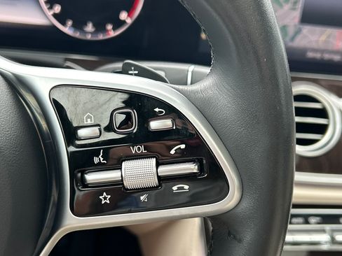 Used 2020 Mercedes-Benz E 450 4MATIC Wagon image 30