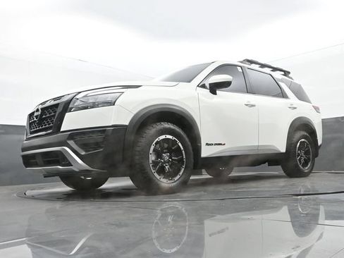 Used 2025 Nissan Pathfinder Rock Creek AWD/4WD image 29