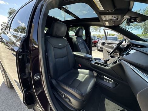 Used 2021 Cadillac XT5 Premium Luxury image 33