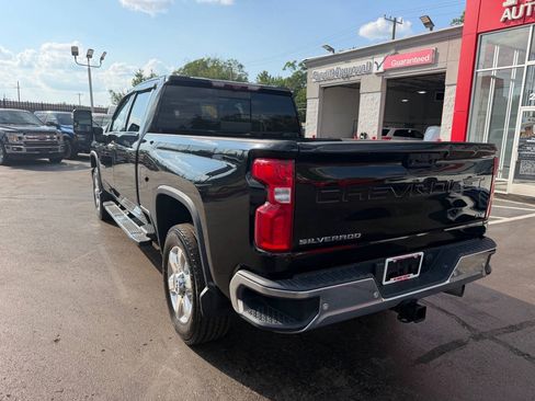 Used 2020 Chevrolet Silverado 2500 LTZ w/ LTZ Premium Package AWD/4WD image 7
