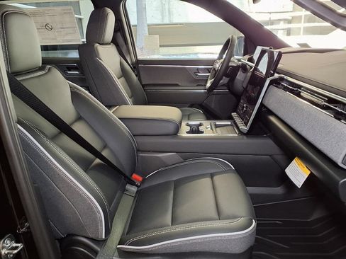 New 2026 GMC Sierra EV Elevation AWD/4WD image 6