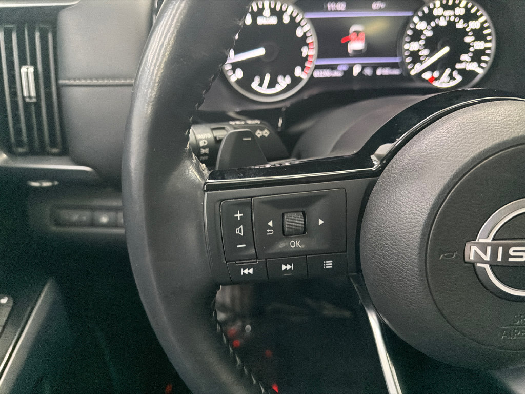 Used 2022 Nissan Pathfinder SL w/ SL Premium Package AWD/4WD image 26