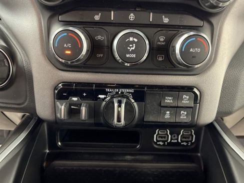 Used 2022 RAM 1500 Big Horn AWD/4WD image 27
