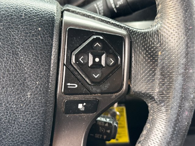 Used 2017 Toyota Tacoma SR5 w/ Tow Package AWD/4WD image 34