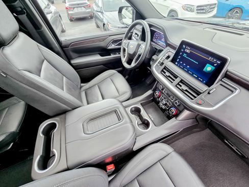 Used 2023 Chevrolet Tahoe LT w/ LT Signature Package image 12