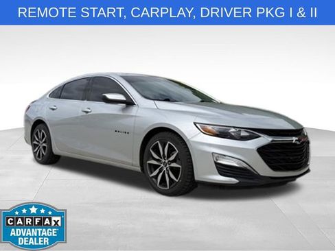 Used 2021 Chevrolet Malibu RS FWD image 2