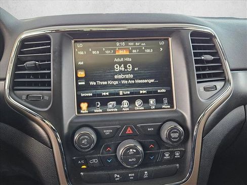 Used 2015 Jeep Grand Cherokee Altitude image 11