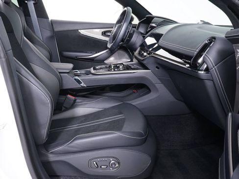 Used 2025 Aston Martin DBX 707 AWD/4WD image 29