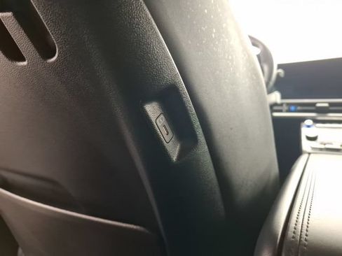 Certified 2026 Hyundai Santa Fe SEL FWD image 12