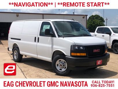 New 2025 GMC Savana 2500 w/ Enhanced Convenience Package