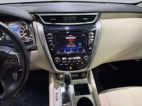 Used 2020 Nissan Murano SV image 49