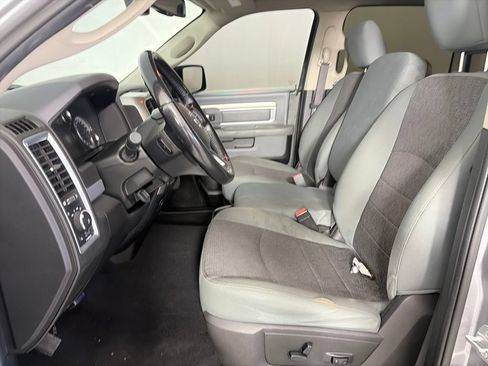 Used 2019 RAM 1500 Big Horn RWD image 11