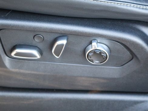 Used 2025 Cadillac Escalade Premium Luxury Platinum w/ LPO, Floor Liner Package image 21