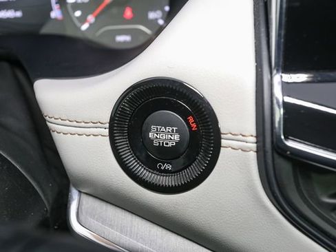 Used 2022 Jeep Compass Limited w/ Sun and Sound Group AWD/4WD image 28