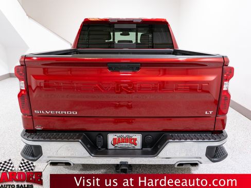 Used 2024 Chevrolet Silverado 1500 LT AWD/4WD image 4