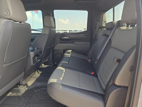 Used 2025 Chevrolet Silverado 1500 ZR2 w/ Technology Package AWD/4WD image 14