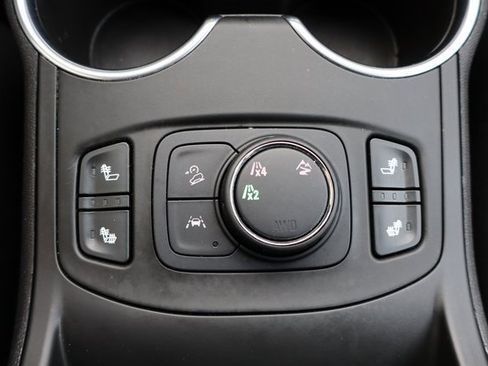 Used 2021 GMC Terrain SLE w/ Driver Convenience Package image 8